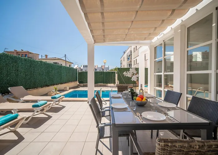 Savina By Bebreeze شاليه *