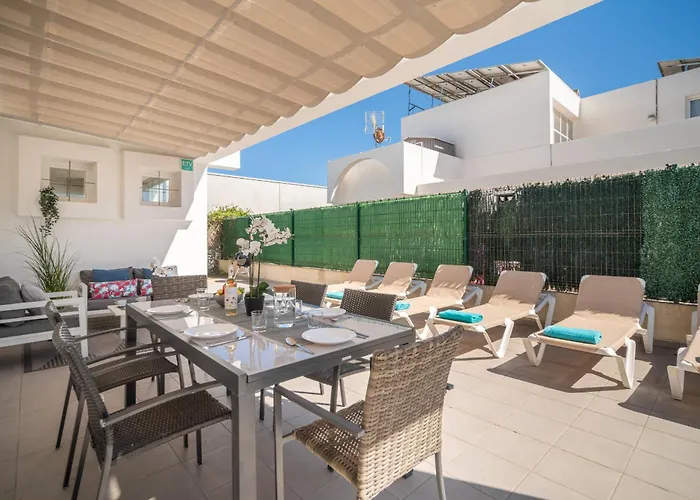 Savina By Bebreeze Chalet *