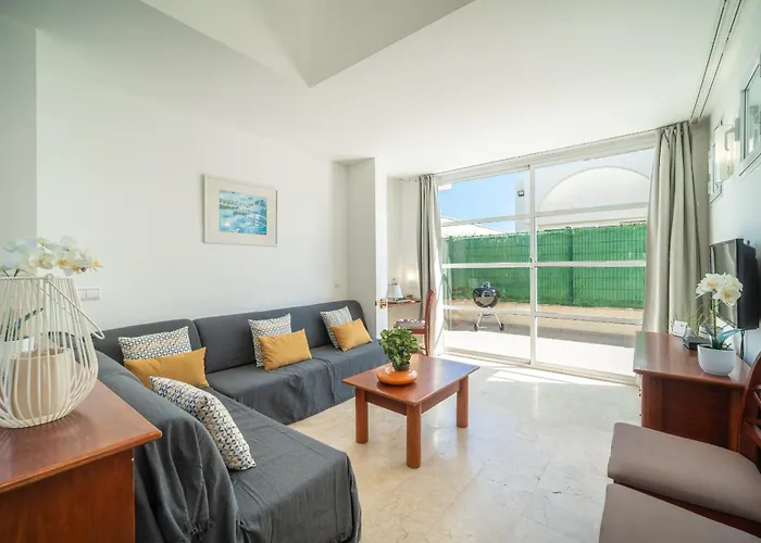 シャレー Savina By Bebreeze *