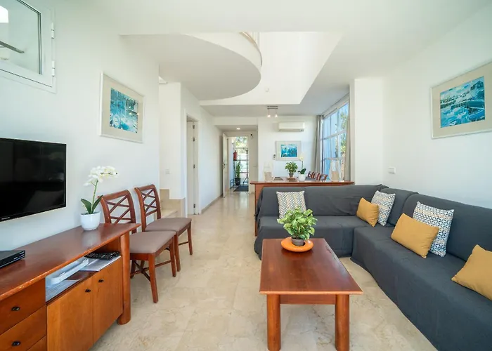 Savina By Bebreeze * קאן פיקפורט