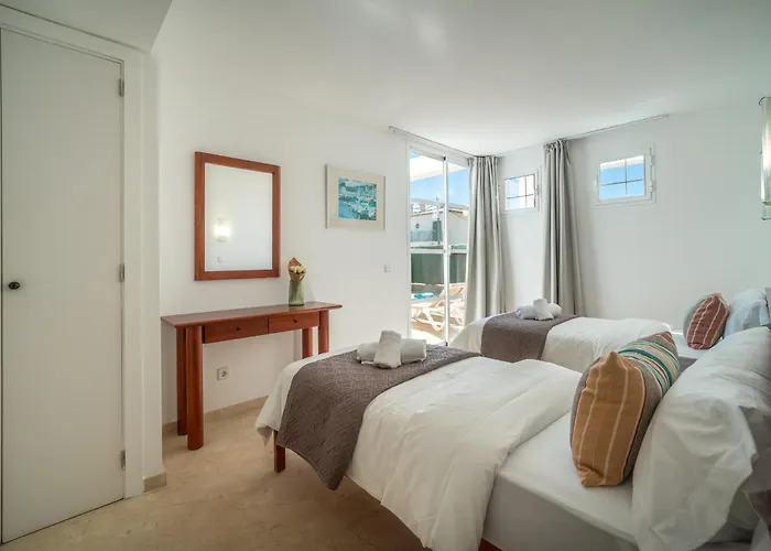 Chalet Savina By Bebreeze